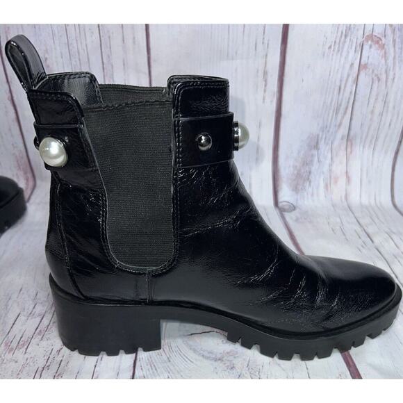 Karl Lagerfeld Paris Women's Pola Studded Lug Sole Ankle Boot Black Size 8.5 - Picture 2 of 11